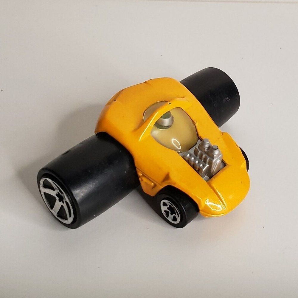 2004 SILHOUETTE FATBAX HOT WHEELS DIECAST CAR TOY